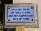 image of grave number 100070